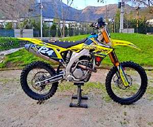 Suzuki RMZ 250