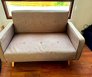 <p>Sofa usado dos cuerpos</p>