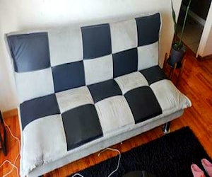 <p>Futon cama excelente estado</p>