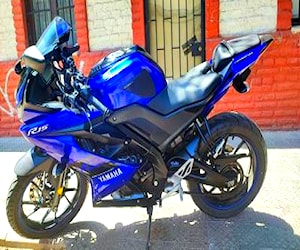 Yamaha r15 v3 