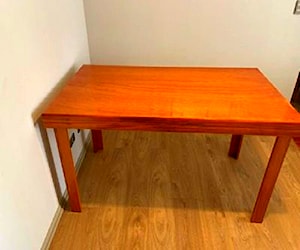 <p>Mesa comedor </p>