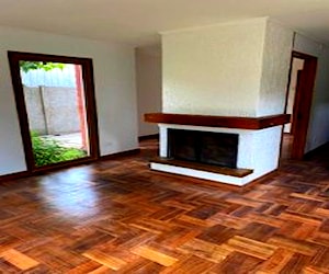 En Venta Casa De Dos Pisos 4d+3b, Centro De Osorno