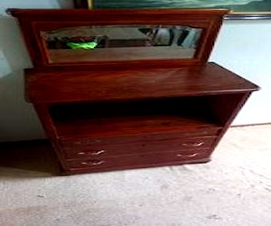 <p>Mueble antiguo</p>