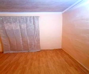 <p>Arriendo habitación persona sola</p> image