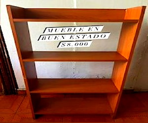 <p>Mueble en buen estado</p>