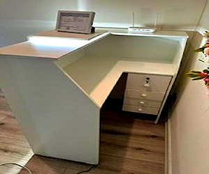 <p>Mueble de recepción</p>