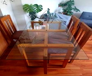 <p>Comedor 3 sillas</p>