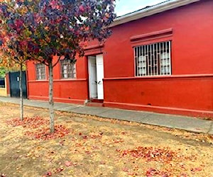 Vende amplia casa central graneros