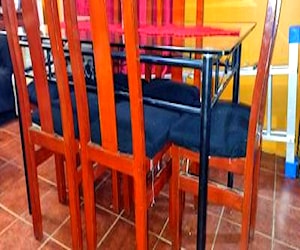 Mesa con 6 sillas