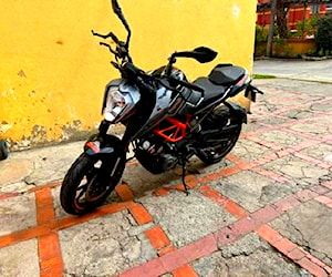 Moto KTM Duke 250