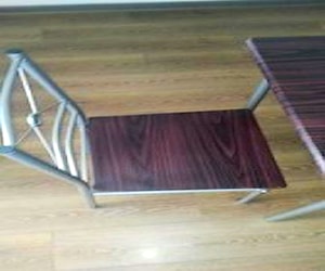 <p>¡Remato Juego de Cuarto con cama 2 plazas y mesa </p>