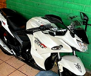 Moto 200cc KPR