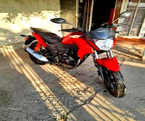 Honda Twister CB125 Año 2022