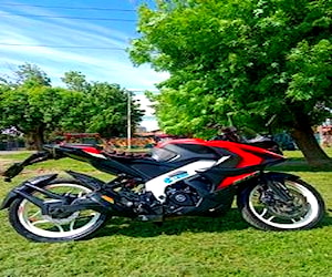 Moto Bajaj Pulsar rs200