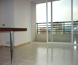 Departamento en Venta 2 Dorm / Metro Hospitales