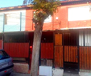 Casa de 2 Pisos, 3 Dormitorios y 1 Baño