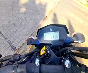 Moto Yamaha Fz25