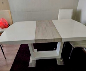 Comedor expandible con 6 sillas 