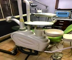 Oficina dental equipada