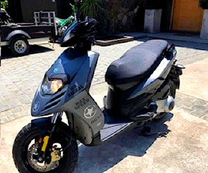 Scooter Typhoon Colección Navy 2018 Piaggio 125cc