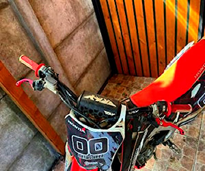 Moto honda CRF 450 R año 2015