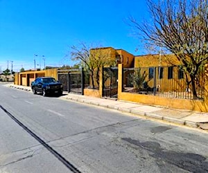 Vass Vende Casa Comercial, Estratégico, Calama