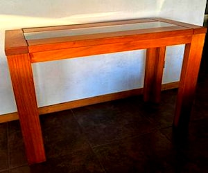 Mueble arrimo madera y vidrio buen estado