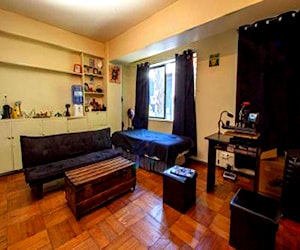 Amplio Home Studio en venta en Providencia, Cercan