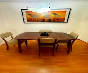 <p>Comedor de seis puestos mesa expandible</p>