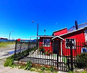 Casa habitación frente al hospital de puerto montt