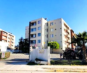 Excelente departamento en condominio mistral