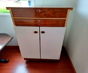 <p>Mueble para caja de dinero</p>