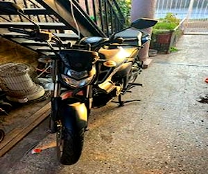 Moto Yamaha fz