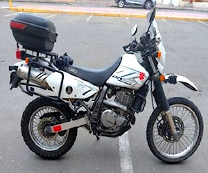 Suzuki dr