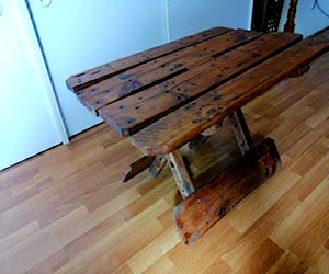 Mesa de madera rustica plegable