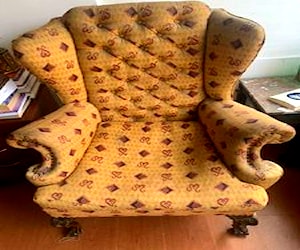 <p>Antiguo y Hermoso Sillón Chippendale</p>