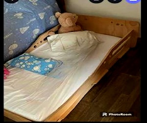 Cama Montessori + colchón marca olinalá