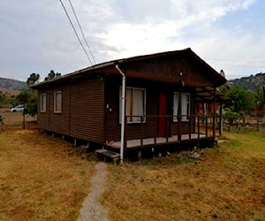 Derechos con cabaña amoblada urbanizada