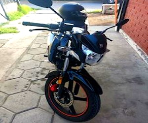 Moto nueva KA150