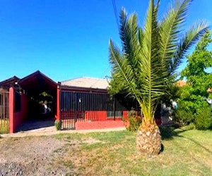 Amplia Casa En Venta , Isla De Maipo