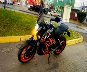 KTM DUKE 390