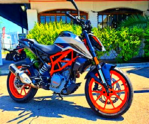 KTM Duke 390