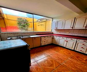  casa 9 piezas 3 baños excelente ubicación