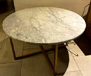 Mesa de centro de mármol