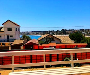 Cabañas Acogedoras Pasos Caleta y Playa El Quisco