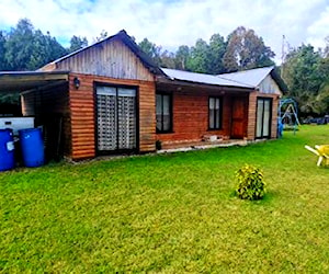 Casa en terreno de 5.000 mts2, Loncoche.-