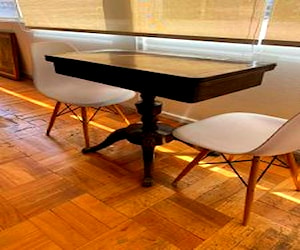 <p>Mesa cuadrada - Arrimo Extensible</p>