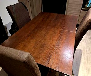 <p>comedor+ 4sillas perfectas condiciones</p>