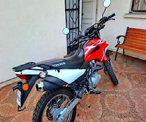 Moto 150cc como nueva