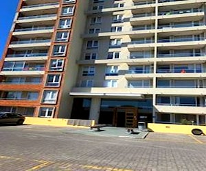 Departamento amoblado,frente mall plaza del trebol